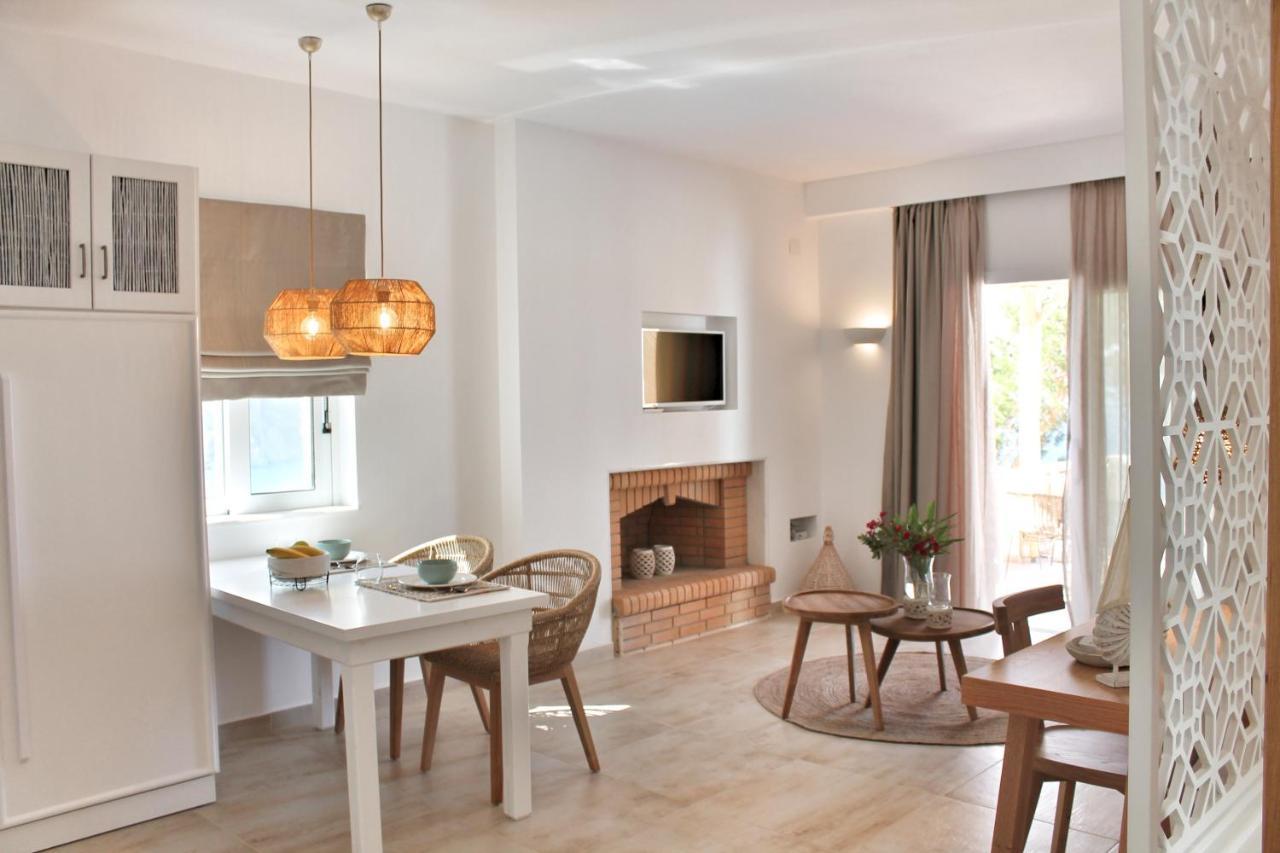 Akropolis Village Complex Of Luxury Residence Kyra Panagia 外观 照片